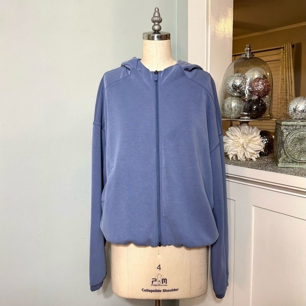 Lululemon Softstreme Full Zip Hoodie Jacket Oasis Blue Size 12 NWT - Picture 7 of 11